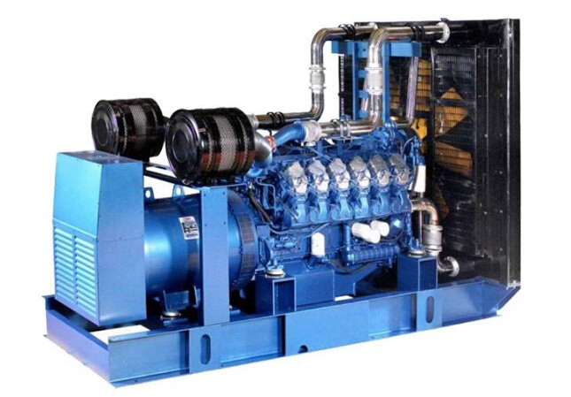 丹东康明斯30kw小型柴油二手发电机组 丹东康明斯30kw小型柴油二手发电机组